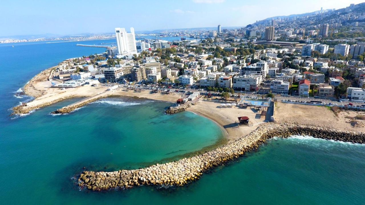 יחידות אירוח נוף המפרץ Lägenhet Haifa Exteriör bild